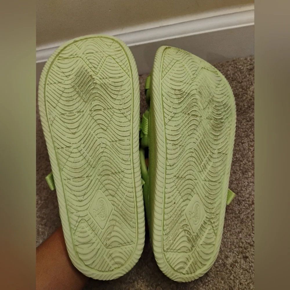 Chaco Kids Junior Size 6 Green Sandals